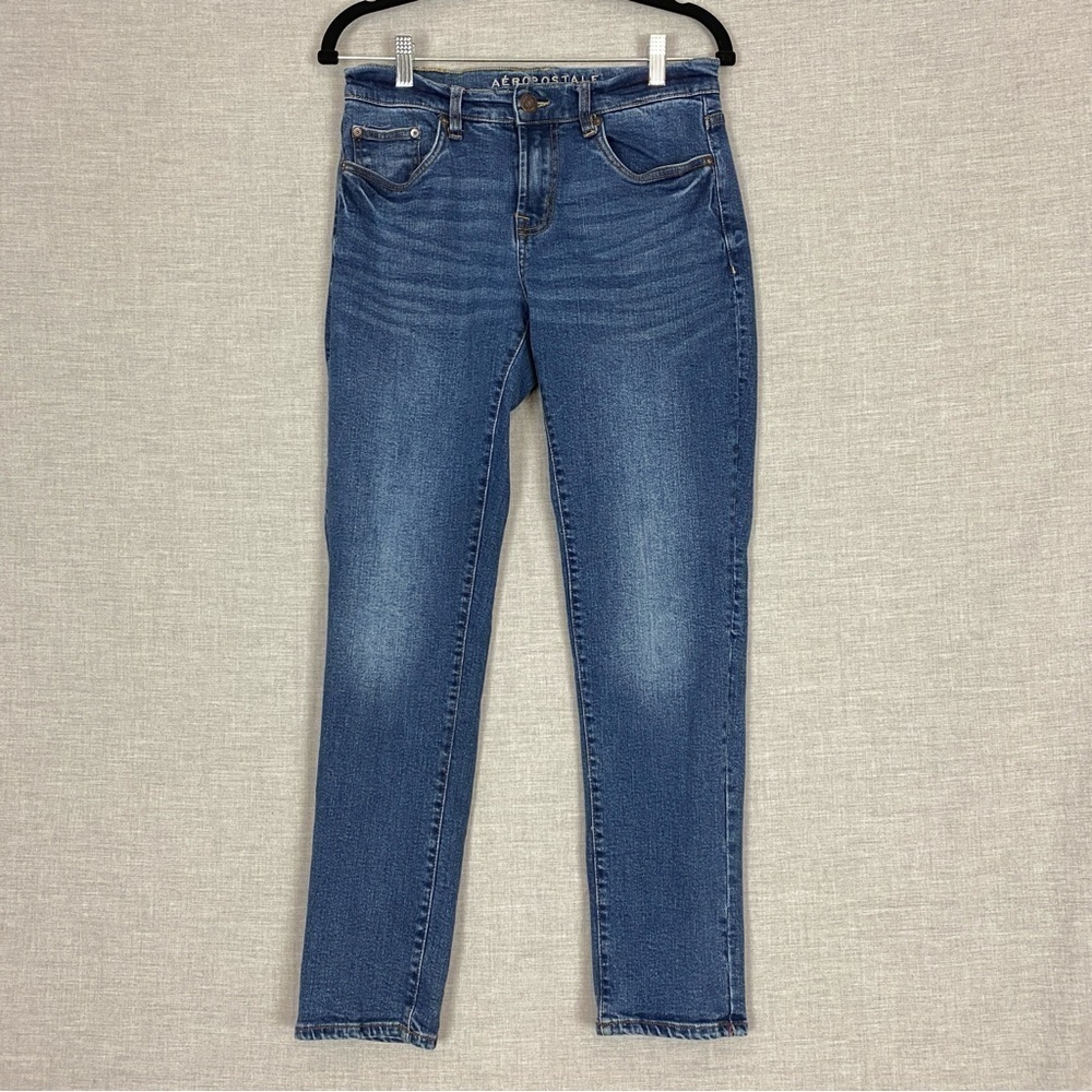 Aeropostale Slim Jeans Sz 30X32 Tapered Leg Medium Wash Blue